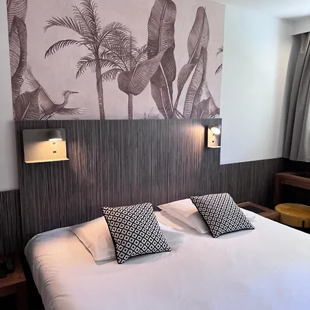 Hotel The Originals City, Le Lodge, Ondres, Bayonne Nord 3*